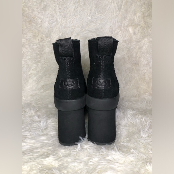 UGG Black Platform Boots size 8 NWOT - Picture 5 of 13